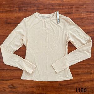 Skims Fits Everybody Long Sleeve T-Shirt Color Sand Size Medium NWT